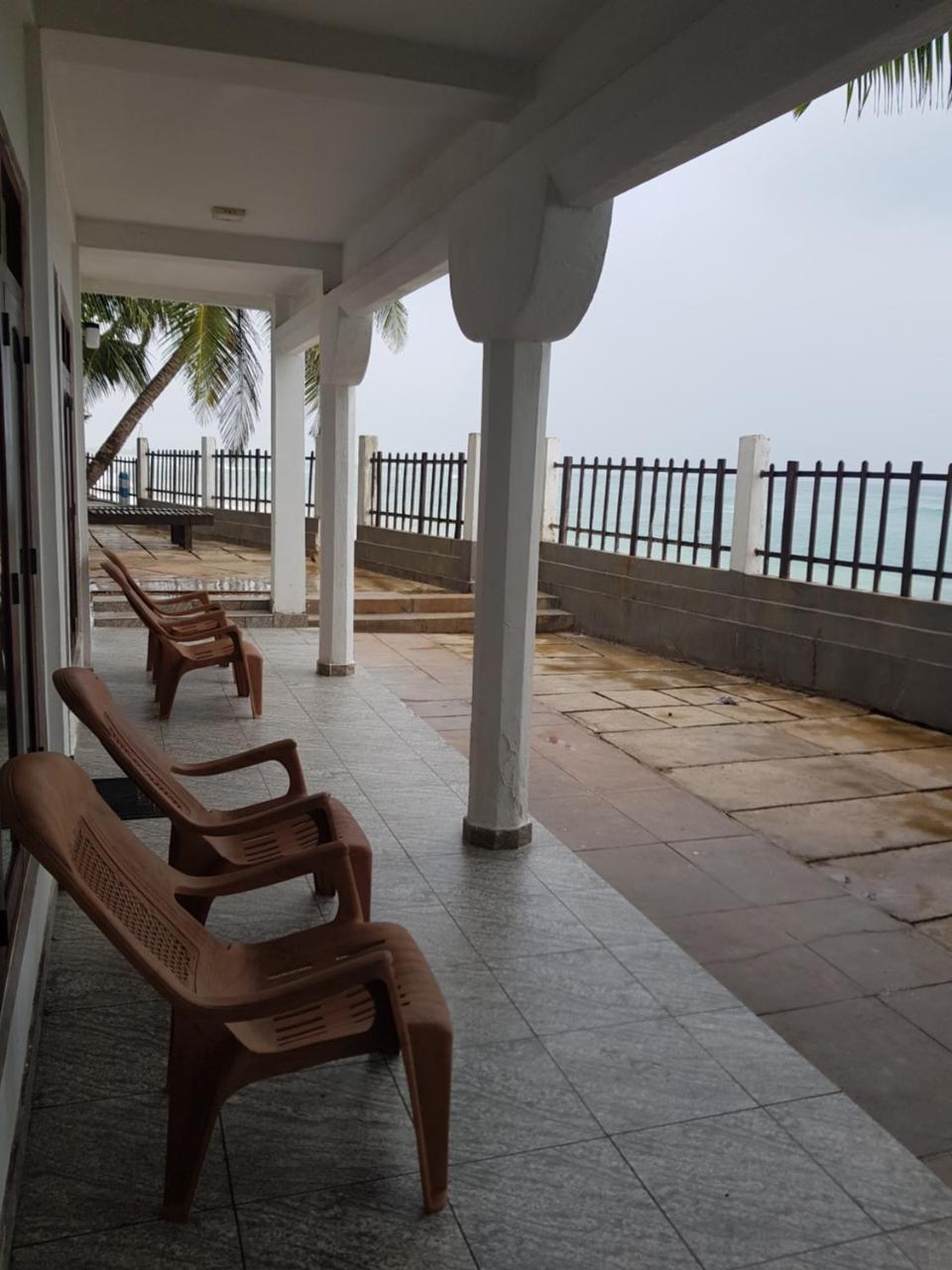 肯克拉 彩虹冲浪海滩旅馆酒店 外观 照片